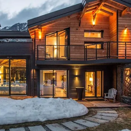 Villa 5br Beautiful With Exceptional Facilities - What'app - 0034-635-518-057 - For Reservations! Chamonix